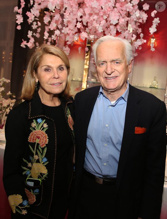Exclusif - Philippe Labro et sa femme Françoise Coulon - Soirée Baccarat "Wedding in Colour" à Paris le 22 janvier 2016. © Denis Guignebourg/Bestimage