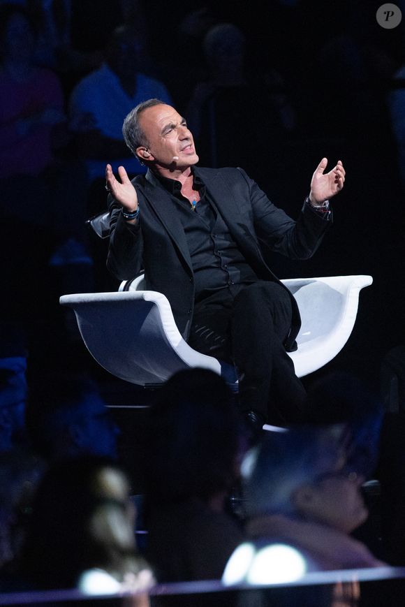 Exclusif - Nikos Aliagas lors de l'enregistrement de l'émission "La chanson secrète N°14", présentée par Nikos Aliagas et diffusée le 26 décembre sur TF1, à Paris le 9 décembre 2025. © Jacovides-Moreau/Bestimage