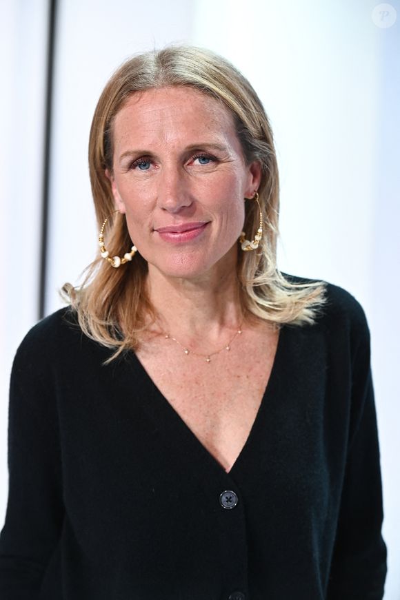Exclusif - Agathe Lecaron - Enregistrement de l'émission "Vivement Dimanche" au Studio Gabriel à Paris, présentée par M.Drucker et diffusée le 27 novembre sur France 3. Le 16 novembre 2022
© Guillaume Gaffiot / Bestimage