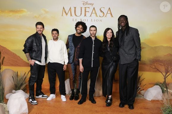 Les principales voix françaises de "Mufasa, Le Roi lion" ont posé ensemble
Rayane Bensetti, Jamel Debbouze, Gwendal Marimoutou, Tahar Rahim, Anne Sila et Mory Sako - Première du film Disney "Mufasa, Le Roi lion" au cinéma Pathé Palace à Paris le 12 décembre 2024. © Coadic Guirec/Bestimage