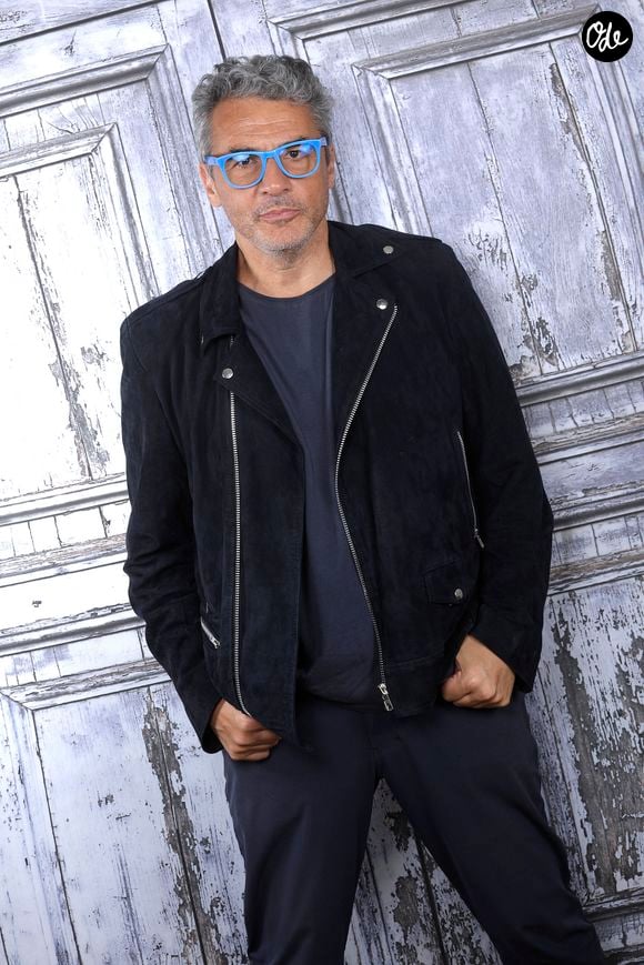 Exclusif - Julien Cohen lors de l'enregistrement de l'émission « Le Jet de Luxe », présentée par Jordan de Luxe. Paris, le 22 mai 2026.
© Cédric Perrin/Bestimage