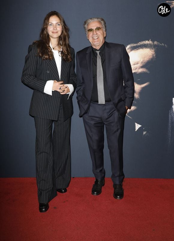 Daniel Auteuil et sa fille Nelly lors de l'avant-première du film "Le fil" au cinéma Arlequin à Paris le 9 septembre 2024. © Marc Ausset-Lacroix / Bestimage