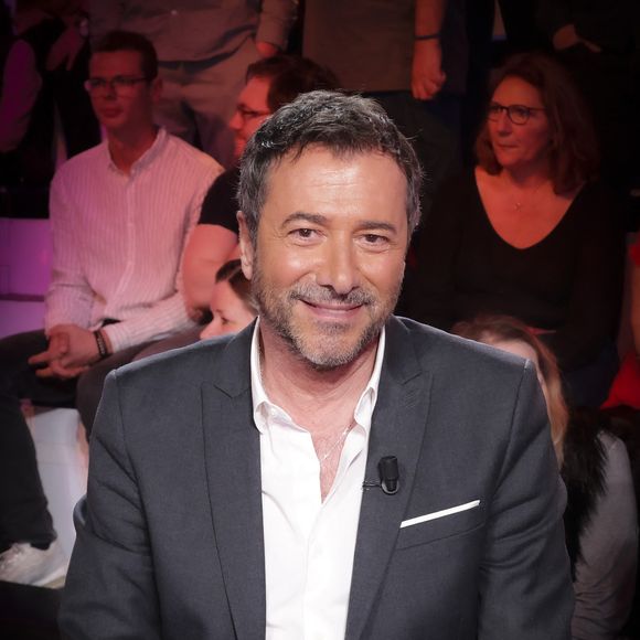 Exclusif - Bernard Montiel, sur le plateau de l’émission « TPMP » présentée par C.Hanouna et diffusée en direct sur Youtube et sur toutes les box (SFR, FREE, Bouygues, MyCanal etc), Paris, France, le 25 mars 2025. © Jack Tribeca / Bestimage