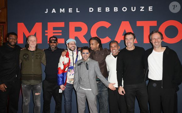 Frédéric Piquionne, Emmanuel Petit, Nicolas Anelka, Hakim Jemili, Jamel Debbouze, Kalash, Sonny Anderson, Robert Pirès et Tristan Séguéla - Première du film "Mercato" au cinéma "Le Grand Rex" à Paris, le 17 février 2025.
© Guirec Coadic/Bestimage