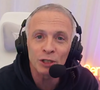 Pendant ce temps, les internautes tentaient de le prévenir dans le chat sans qu’il le remarque.

Capture Instagram - Samuel Etienne