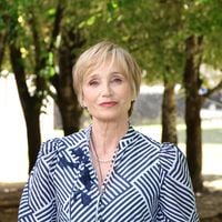 Kristin Scott Thomas : Ce moment gênant avec ce célèbre présentateur français qui l'a contraint à évoquer la perte de deux membres de sa famille