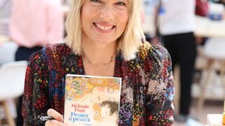 "Sans ton mari, tu ne serais rien" : Mélanie Page monte au créneau après des remarques persistantes sur son couple avec Nagui
