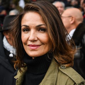 Nadia Fares participe à une marche silencieuse aux côtés de célébrités et d'artistes engagés pour la paix au Moyen-Orient, à Paris, en France, le 19 novembre 2023. Photo : Zuma/ABACAPRESS.COM