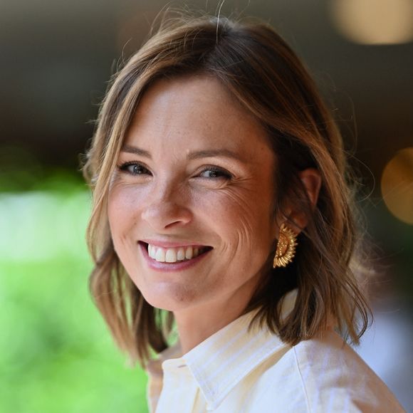 est Isabelle Ithurburu posant au Village de Roland Garros le 01 juin 2025 à Paris, France. Photo by ABACAPRESS.COM