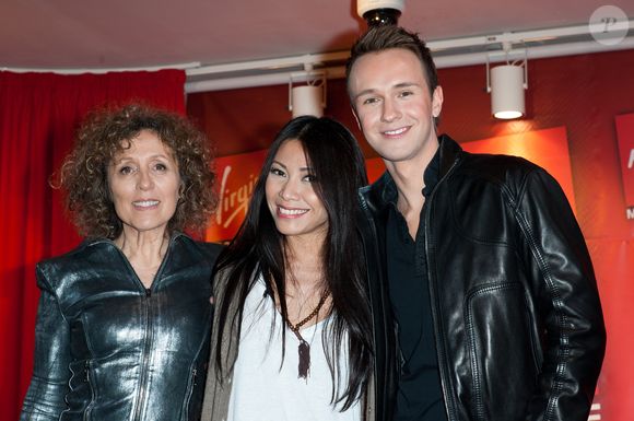 Anggun, Mireille Dumas et Cyril Feraud lors d'un Showcase pour la conférence de presse du lancement de l'émission Eurovision 2012 qui s'est tenue au Virgin Megastore à Paris, France le 26 avril 2012. Photo Abaca
