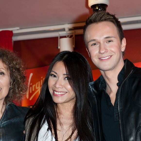 Anggun, Mireille Dumas et Cyril Feraud lors d'un Showcase pour la conférence de presse du lancement de l'émission Eurovision 2012 qui s'est tenue au Virgin Megastore à Paris, France le 26 avril 2012. Photo Abaca