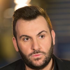 Il évoque la difficulté de vivre avec cette maladie, notamment face aux exigences d'un métier d'image.
Exclusif - Laurent Ournac - Dans les coulisses de l'enregistrement de l'émission "La télé chante pour le Sidaction" aux Folies Bergère à Paris.
©Bestimage