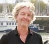 Benjamin Baroche partage l'affiche du "Mystère de la chambre jaune" avec sa compagne, la comédienne Coralie Revel.

Benjamin Baroche de la série Ici Tout Commence La 27e édition du Festival de la Fiction de La Rochelle. © Christophe Aubert via Bestimage