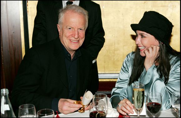 Isabelle Adjani et André Dussollier lors du dîner des César 2005. Photo par RINDOFF-BORDE / BESTIMAGE