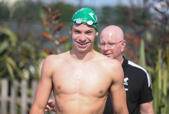 Léon Marchand et son entraîneur Bob Bowman - Championnat Elite de natation à Rennes le 14 juin 2023.

© Laurent Lairys / Panoramic / Bestimage