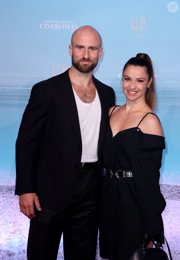 Denitsa Ikonomova et son compagnon François Alu - Tapis rouge lors de la 7ème édition du festival Cinéroman à Nice le 1er Octobre 2025. © Bebert-Jacovides/Bestimage