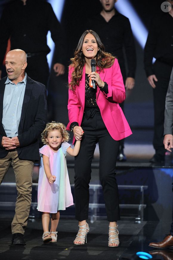 Exclusif - La femme de David Douillet Vanessa et leur fille Blanche - Surprises - Enregistrement de l'émission "La Chanson secrète 7 » à la Scène musicale à Paris, qui sera diffusée le 15 janvier 2021 sur TF1.
© Gaffiot-Moreau / Bestimage