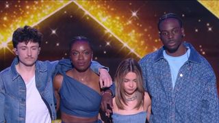 Star Academy 2025 : Pris de court par son élimination, cet élève a immédiatement été soutenu par Nikos Aliagas, "Votre sagesse va manquer"