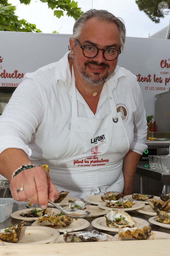 encore à l’Imperial Garoupe, au Concorde et au Moulin Rouge pendant six ans.

Les Chefs à Saint-Tropez fêtent les producteurs 2025 - Les Chefs et les producteurs se retrouvent sur la place des Lices à Saint-Tropez, le 4 mai 2025. Le Chef David Le Quellec. ©Jean-Marc Lhomer / Bestimage.