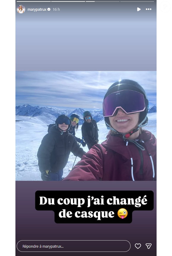 "Du coup, j'ai changé de casque", plaisante-t-elle ensuite en se dévoilant en photo avec des amis.

Mary Patrux (beInSports) en vacances au ski