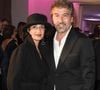 Ensemble, ils avaient accueilli une fille, Neyssiel, née quelques semaines avant la disparition de l’artiste.

Daniel Lévi et sa femme Sandrine Aboukrat lors de la soirée caritative des parrains de l'Appel national pour la Tsedaka au Pavillon Gabriel à Paris le 1er décembre 2019.

© Coadic Guirec-Cyril Moreau/Bestimage
