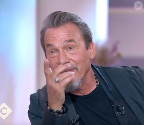 Florent Pagny sur le plateau de "C à vous" le vendredi 12 septembre 2025. (Capture d'écran).