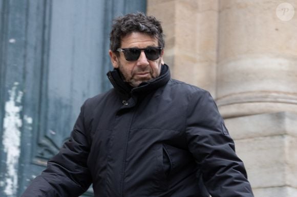 Patrick Bruel lors de la cérémonie d'enterrement de l'acteur franco-danois Niels Arestrup devant l'église Saint-Roch à Paris, le 10 décembre 2024. Niels Arestrup, décédé le 1er décembre 2024 à l'âge de 75 ans, était un pilier du théâtre et du cinéma français depuis les années 1970, mais son profil a été rehaussé au niveau international au cours de la première décennie de ce siècle par deux films réalisés par Jacques Audiard. Photo par Nasser Berzane/ABACAPRESS.COM