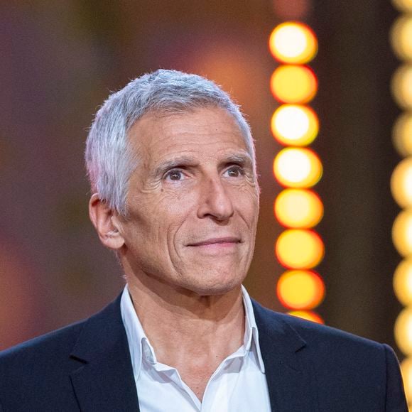 Exclusif - Nagui sur le plateau de l’émission “Unis pour Mayotte” diffusée en direct sur France 2, qui a permis de récolter plus de 5 millions de dons le 17 décembre 2024.

© Pierre Perusseau / Bestimage