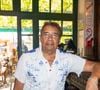 Dans cet entretien, Il revient aussi sur ses relations passées et ses prises de conscience personnelles.

Laurent Voulzy lors des séances de dédicaces "Les Plumes de Ramatuelle" au café de l'Ormeau, en marge du 41e Festival de Ramatuelle, le 10 août 2025.

© Cyril Bruneau / Bestimage