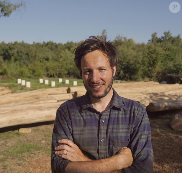 Vianney devrait ensuite retrouver sa cabane une fois cet engagement solidaire terminé.

Vianney - Instagram