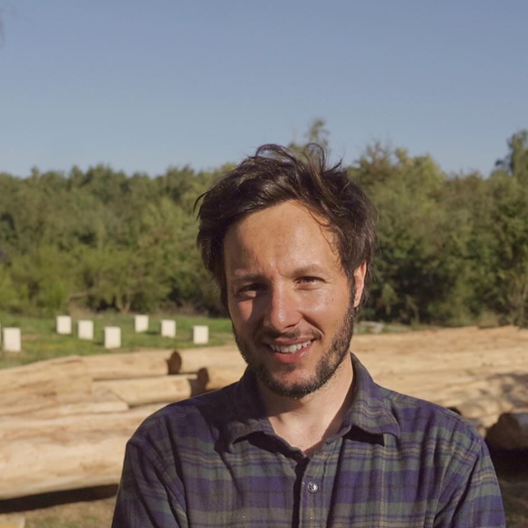 Vianney devrait ensuite retrouver sa cabane une fois cet engagement solidaire terminé.

Vianney - Instagram