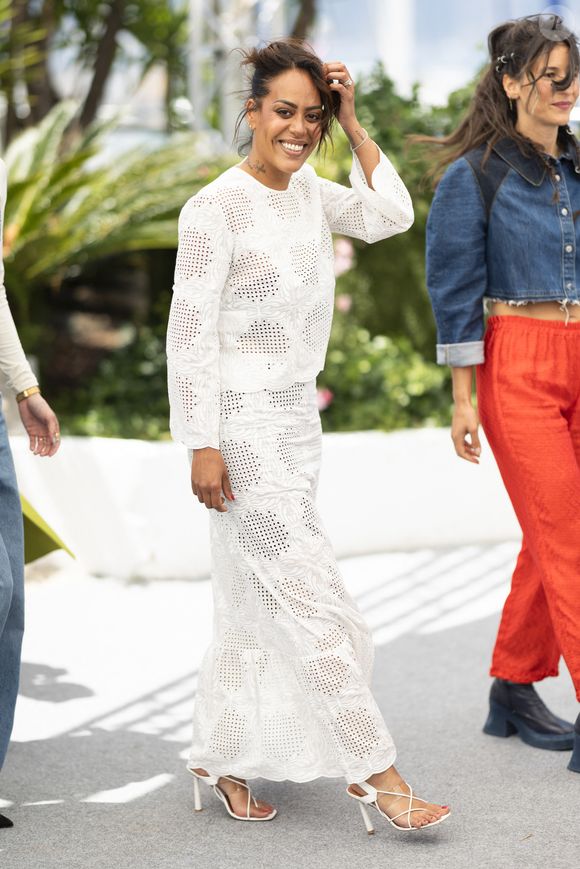 Amel Bent au photocall du film "Ma Frère" lors du 78ème Festival International du Film de Cannes, au Palais des Festivals à Cannes, France, le 22 mai 2025. © Jacovides-Moreau/Bestimage
