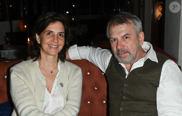 C'est sur cette île qu'Elsa Boublil possède une maison

Exclusif - Elsa Boublil et son mari Philippe Torreton - Cocktail dînatoire avec l'équipe du film "Simone, le voyage du siècle" pour fêter les 2 500 000 entrées au Club Marigny à Paris le 8 mars 2023. © Codic Guirec/Bestimage