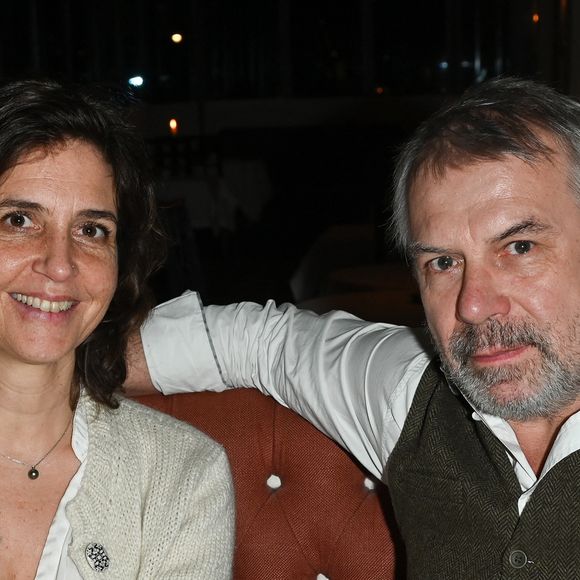 C'est sur cette île qu'Elsa Boublil possède une maison

Exclusif - Elsa Boublil et son mari Philippe Torreton - Cocktail dînatoire avec l'équipe du film "Simone, le voyage du siècle" pour fêter les 2 500 000 entrées au Club Marigny à Paris le 8 mars 2023. © Codic Guirec/Bestimage