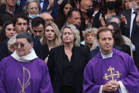 Luana Belmondo - Sorties - Obsèques de Jean-Paul Belmondo en l'église Saint-Germain-des-Prés, à Paris le 10 septembre 2021.
© Dominique Jacovides / Bestimage
