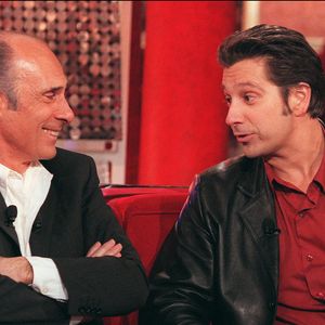 © Jean-Jacques Datchary/ABACA. 23377-9. Paris-France, 31/01/2001. Laurent Gerra et Guy Marchand lors de l'enregistrement de l'émission Vivement Dimanche de Michel Drucker.