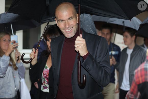 Zinédine Zidane et sa femme Véronique - A l'occasion des 20 ans de la victoire de l'équipe de France, les bleus 98 se sont rendus à un dîner organisé au Buddha Bar avec les joueurs et leurs familles à Paris, France.