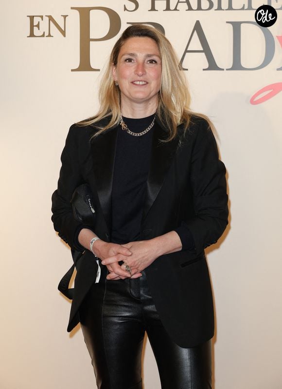 Julie Gayet et François Hollande apprécient eux aussi ce lieu, où ils peuvent se retrouver loin de l’agitation parisienne.

Julie Gayet - Première du film "Le Diable s'habille en Prada (The Devil wears Prada 2)" au cinéma Le Grand Rex à Paris, le 27 avril 2026.
© Guirec Coadic/Bestimage
