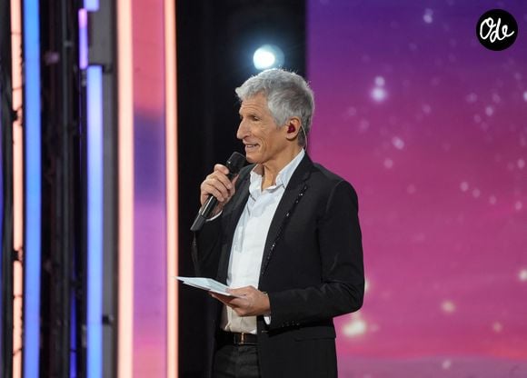 Nagui lors de la deuxième soirée de la 39ème édition du Téléthon sur France 2 aux Studios du Lendit à Saint-Denis, France, le 6 décembre 2025. Les trente heures du Téléthon 2025 s'achèvent sur un compteur de 83,5 millions d'euros. © Anne-Sophie Guebey/Bestimage