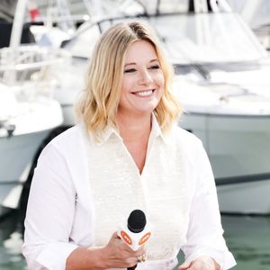 Exclusif - Flavie Flament sur le plateau de l'émission Télématin en marge du 78ème Festival International du Film de Cannes, France, le 22 mai 2025. © Jack Tribeca/Bestimage