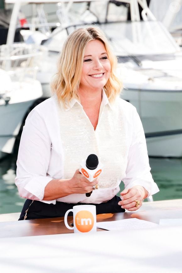 Exclusif - Flavie Flament sur le plateau de l'émission Télématin en marge du 78ème Festival International du Film de Cannes, France, le 22 mai 2025. © Jack Tribeca/Bestimage