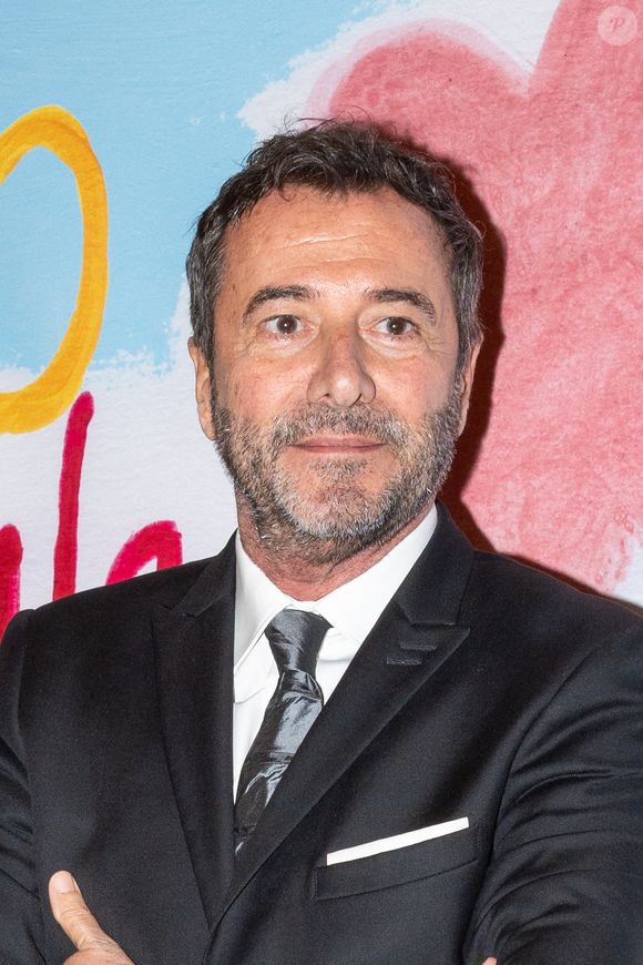 Bernard Montiel assiste au 30e Gala de L'Espoir de la Ligue contre le cancer au Théâtre des Champs-Élysées à Paris le 18 novembre 2024 à Paris, France. Photo by Alexis Jumeau/ABACAPRESS.COM