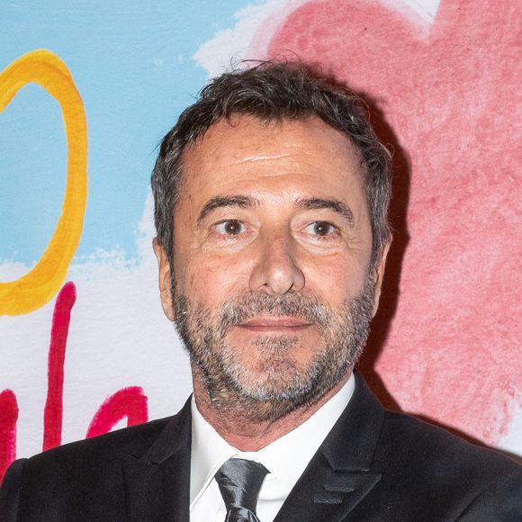 Bernard Montiel assiste au 30e Gala de L'Espoir de la Ligue contre le cancer au Théâtre des Champs-Élysées à Paris le 18 novembre 2024 à Paris, France. Photo by Alexis Jumeau/ABACAPRESS.COM