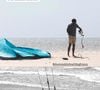 Les amoureux apparaissent notamment sur une plage, tandis que Martin Kretz s'essaie au wing foil dans la lagune de Lagoa do Paraíso.

Extrait du compte Instagram de Martin Kretz.

© Instagram / Martin Kretz