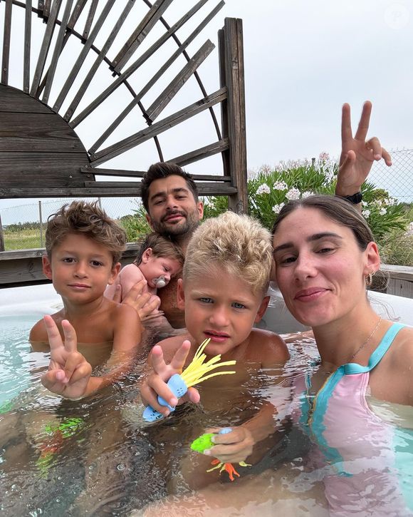 Jesta Hillmann et Benoît Assadi avec leurs fils. Instagram
