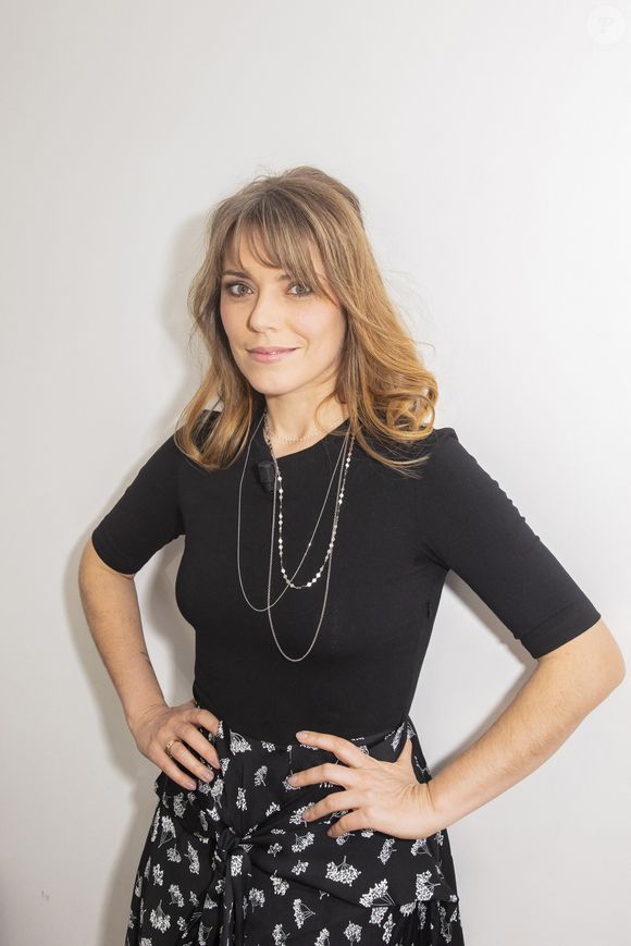 Exclusif - Emma Daumas - Rendez-Vous backstage pendant l'émission "On Est En Direct" (OEED), présentée par L. Ruquier et diffusée en direct le 13 Février 2021 sur France 2 - Paris le 13/02/2021 - © Jack Tribeca / Bestimage