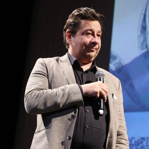 Exclusif - Laurent Gerra à la journée de pré ouverture du Festival du cinéma Français & gastronomie d'Aix-les-Bains le 2 juin 2025. 

© Denis Guignebourg / Bestimage