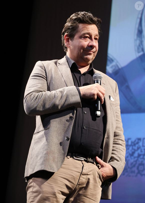 Exclusif - Laurent Gerra à la journée de pré ouverture du Festival du cinéma Français & gastronomie d'Aix-les-Bains le 2 juin 2025. 

© Denis Guignebourg / Bestimage