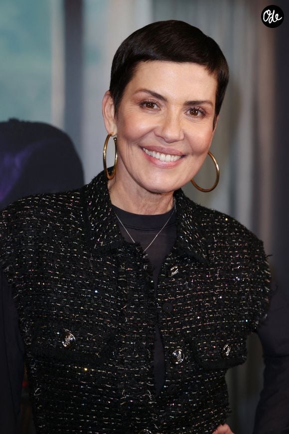 Cristina Cordula assiste à la soirée « Neo by NESCAFÉ Dolce Gusto » à Paris, en France, le 25 novembre 2025. Photo : Jérôme Domine/ABACAPRESS.COM