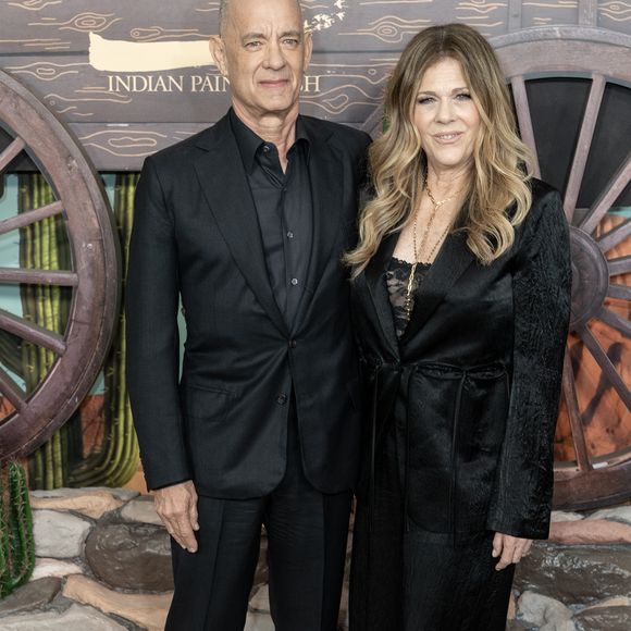 Révélé dans le film "Splash", Tom Hanks a ensuite enchainé les succès cinématographiques dans "Forrest Gump", "La ligne Verte" ou "Da Vinci Code".

Tom Hanks et sa femme Rita Wilson - Première du film "Asteroid City" à New York PacificPressAgency / Bestimage